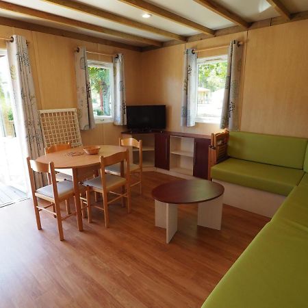 Camping Le Sorlut Cozes ภายนอก รูปภาพ